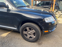 Load image into Gallery viewer, 2005 VW TOUAREG V6