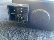 Load image into Gallery viewer, 2005 VW TOUAREG V6