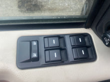 Load image into Gallery viewer, 2007 Range Rover Sport
