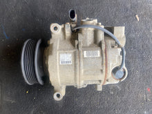 Load image into Gallery viewer, 2004 AUDI A4 1.8 6MT