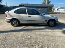 Load image into Gallery viewer, 1995 BMW 318ti