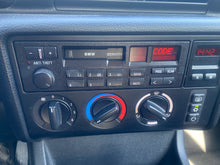 Load image into Gallery viewer, 1995 BMW 318ti