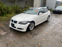 Load image into Gallery viewer, 2011 BMW 328I 6SP