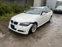 Load image into Gallery viewer, 2011 BMW 328I 6SP