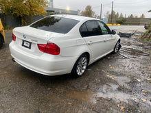 Load image into Gallery viewer, 2011 BMW 328I 6SP