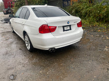 Load image into Gallery viewer, 2011 BMW 328I 6SP