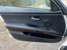 Load image into Gallery viewer, 2011 BMW 328I 6SP