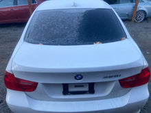 Load image into Gallery viewer, 2011 BMW 328I 6SP