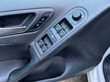 Load image into Gallery viewer, 2012 VW GOLF 2.5 AT