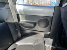 Load image into Gallery viewer, 2008 VW BEETLE 2.5 MT