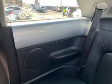 Load image into Gallery viewer, 2008 VW BEETLE 2.5 MT
