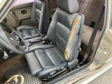 Load image into Gallery viewer, 1984 BMW 318i