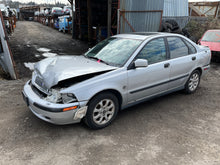 Load image into Gallery viewer, 2002 VOLVO S40