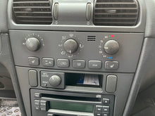 Load image into Gallery viewer, 2002 VOLVO S40