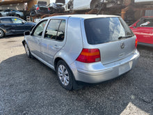 Load image into Gallery viewer, 2003 VW GOLF TDI AT
