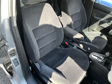 Load image into Gallery viewer, 2003 VW GOLF TDI AT