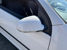 Load image into Gallery viewer, 2007 VW Rabbit 2dr 5sp