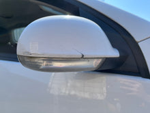 Load image into Gallery viewer, 2007 VW Rabbit 2dr 5sp