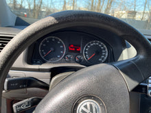 Load image into Gallery viewer, 2007 VW Rabbit 2dr 5sp