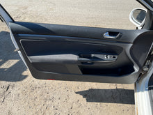 Load image into Gallery viewer, 2007 VW Rabbit 2dr 5sp