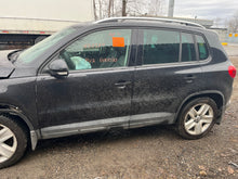Load image into Gallery viewer, 2013 VW TIGUAN