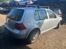 Load image into Gallery viewer, 2003 VW GOLF TDI 5SP
