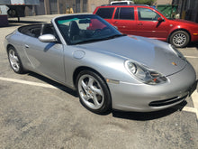 Load image into Gallery viewer, 1999 PORSCHE 911
