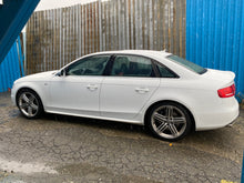 Load image into Gallery viewer, AUDI S4
