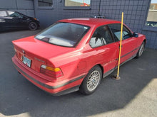 Load image into Gallery viewer, 1997 BMW 318IS
