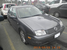 Load image into Gallery viewer, 2003 VW JETTA
