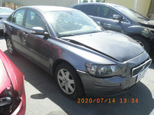 Load image into Gallery viewer, 2007 VOLVO S40
