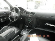 Load image into Gallery viewer, 2005 VW JETTA
