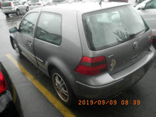 Load image into Gallery viewer, 2004 VW GOLF
