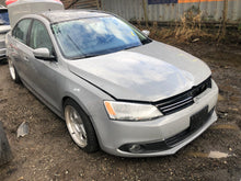 Load image into Gallery viewer, 2013 JETTA TDI EXPENSIVE
