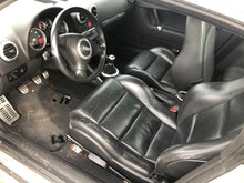 Load image into Gallery viewer, 2001 AUDI TT
