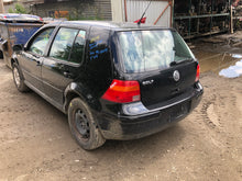 Load image into Gallery viewer, 2004 VW GOLF 2.0 5SPD
