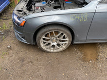 Load image into Gallery viewer, 2013 AUDI A4 2.0 MT
