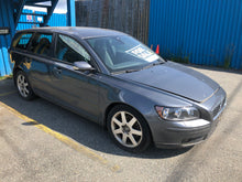 Load image into Gallery viewer, 2005 VOLVO V50 2.4 NON TURBO
