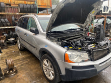 Load image into Gallery viewer, 2004 VOLVO XC90 T6 2.9
