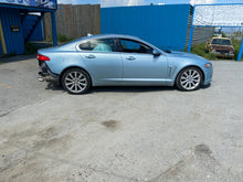 Load image into Gallery viewer, 2013 JAGUAR XF
