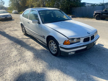 Load image into Gallery viewer, 1995 BMW 318ti
