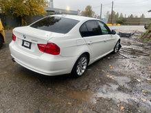 Load image into Gallery viewer, 2011 BMW 328I 6SP
